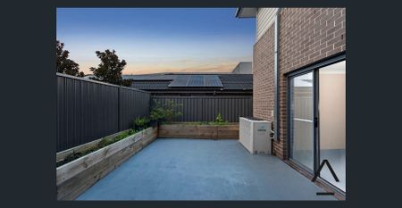 Modern Family Living in a Prime Location - Photo 5