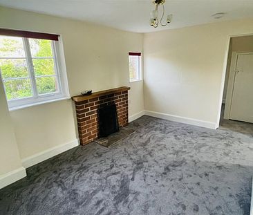 3 Bed Character Property - Photo 1