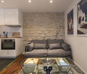 Appartement à louer rue Saint Honoré, Paris 1er - Photo 1