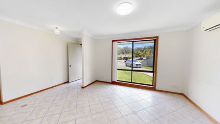 14 Prudence Close, Whitebridge NSW 2290 - Photo 2