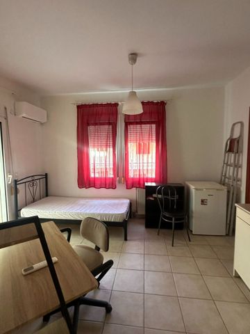 Διαμέρισμα για ενοικίαση Τερψιθέα (Άνω Πόλη) - Photo 2