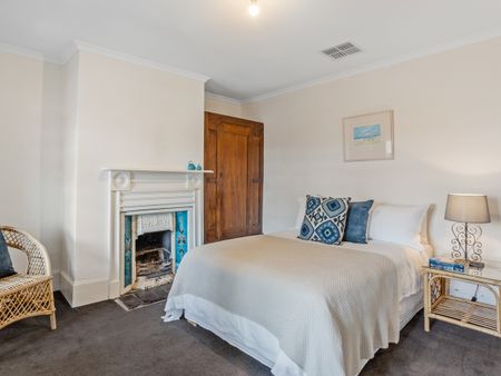 4/206 Harrington Street Hobart TAS 7000 Australia - Photo 3