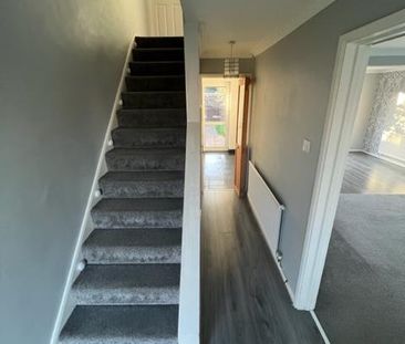 3 bedroom semi-detached house to rent - Photo 5