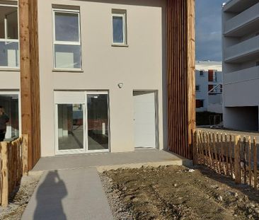 APPARTEMENT T3 64M - Photo 3