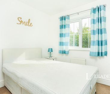 3 bedroom semi-detached house to rent - Photo 3
