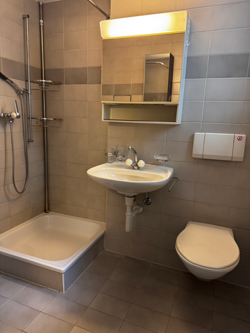 Preisgünstig & lichtdurchflutet (perfekt für Singles oder Pendler) - Photo 3