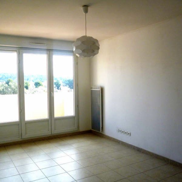 Location Appartement 2 pièces 35m² LA CIOTAT 13600 - Photo 1