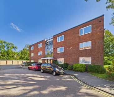 Sutton Close, Beckenham, BR3, London - Photo 3