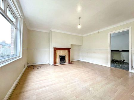 3 bed terraced house to rent in SR8 - Photo 3