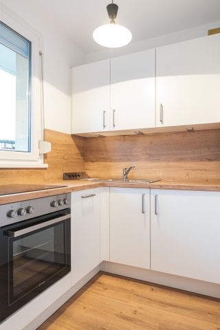 Erstbezug nach Renovierung: 2-Zimmer-Wohnung mit Balkon - Herrnau, Nähe NAWI - Foto 3