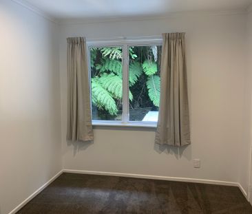 9 Boylan Road, Titirangi - Photo 2