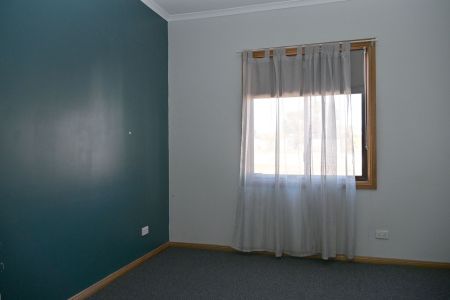2 Alma Street, Port Augusta - Photo 3