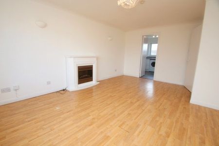 Main Street, Glasgow, G40 - Photo 3