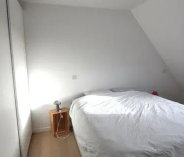 Ruim duplex appartement met terras en autostaanplaats - Photo 6