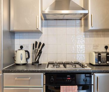 1 bedroom flat to rent - Photo 6