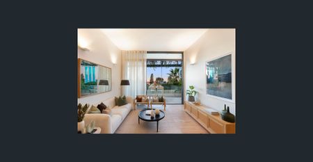 Coastal Chic on Bondi Beach - Photo 2