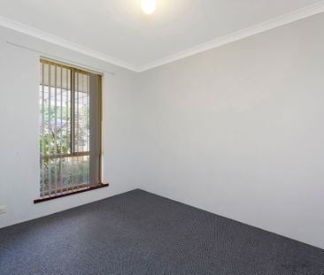 Family Home with Workshop - Photo 6