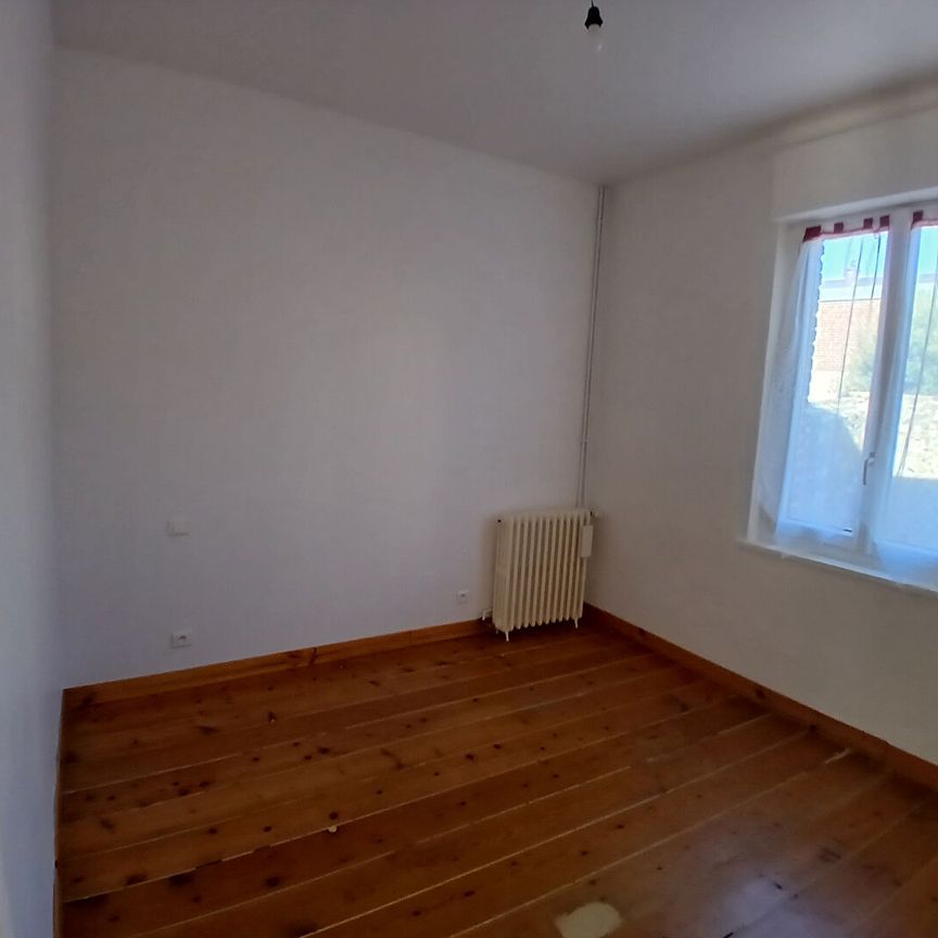 Location Maison 6 pièces 104m² - Photo 1