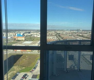 For Lease - 8 Interchange Way Street Unit# 2703, Vaughan, Ontario - Photo 5