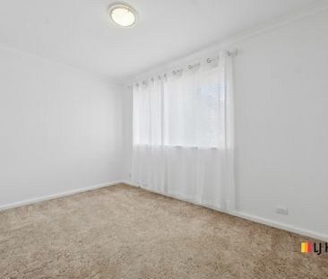 Well Maintained Home in Prime Location - Photo 5