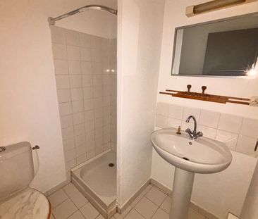 Location Appartement 1 pièce 21m² NIMES 30900 - Photo 4