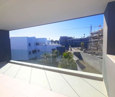 Apartamento planta baja en alquiler en Estepona - Photo 4