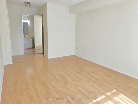 For Lease - 8 Pemberton Avenue Unit# 1202, Toronto, Ontario - Photo 3