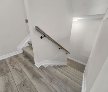 For Lease - 189 Beebalm Crescent, Barrhaven, Ontario - Photo 1