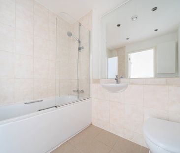 Boyson Road, London, SE17 - Photo 2