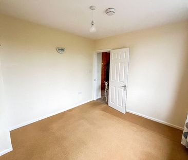 2 Bed Maisonette, Braemar Crescent, BS7 - Photo 1