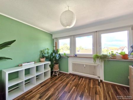 Helle, große Dachgeschosswohnung in ruhiger Lage - Photo 5