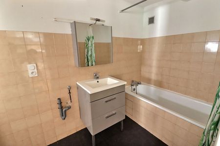 Studio en centre-ville de Figeac - Photo 4