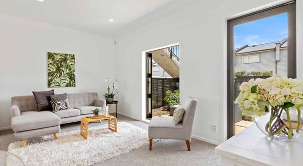 2 Bedroom Unit Walk to Ellerslie Village & Train Station - Photo 1