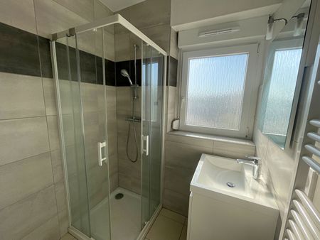 Location Appartement 3 pièces 58m² - Photo 4