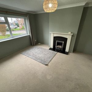 4 bedroom semi-detached house to rent - Photo 2