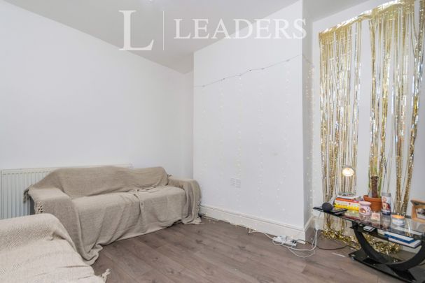 4 bedroom house to rent Brailsford Road, Manchester, Greater Manchester, M14 - Photo 1