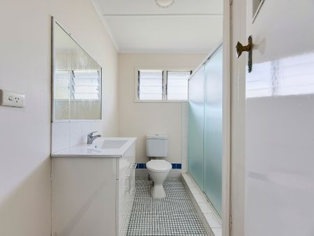 57 Elizabeth Street, Acacia Ridge QLD 4110 - House For Rent | Domain - Photo 4