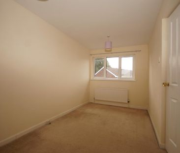 3 Sanderling Drive, St Mellons, Cardiff CF3 0DA - Photo 6