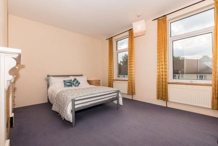 4 bedroom house to rent - Photo 4