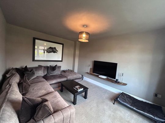 3 bedroom property to rent - Photo 1