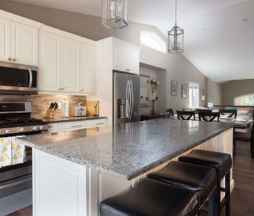 For Lease - 6737 CULP Street, Niagara Falls, Ontario - Photo 4