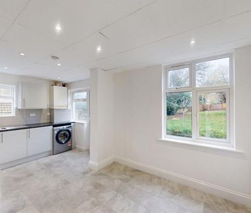 4 bedroom house to rent - Photo 3