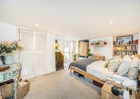 Earlsfield Road, SW18 3DS, London - Photo 2