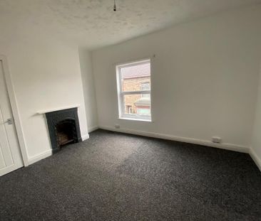 2 Bedroom End Terraced House To Rent - Photo 4