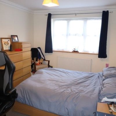 HUTTON, Property for rent - Photo 1