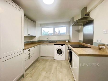 2 bedroom flat to rent - Photo 5