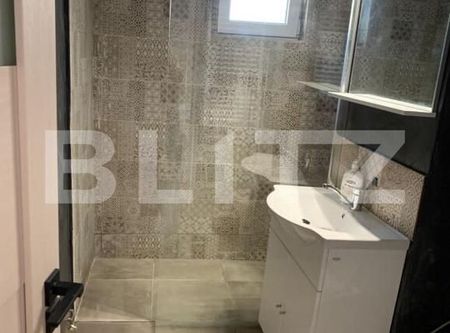 Apartament de 2 camere decomandat, zona Mercur - Fotografie 5