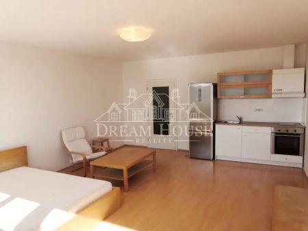 Pronájem slunného bytu 1+kk/B, 45 m - Фото 5
