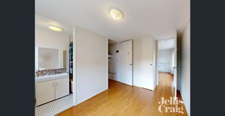 Convenience Meets Low Maintenance with Chic Proportions - Photo 3