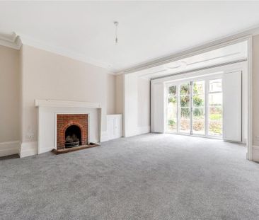 6 bedroom terraced house to rent - Photo 3